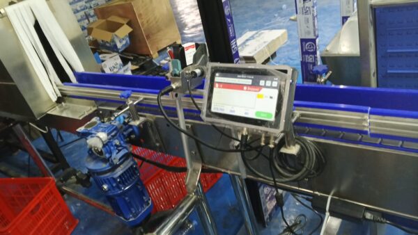 Coding TIJ inkjet untuk Botol AMDK – Ripack Machinery